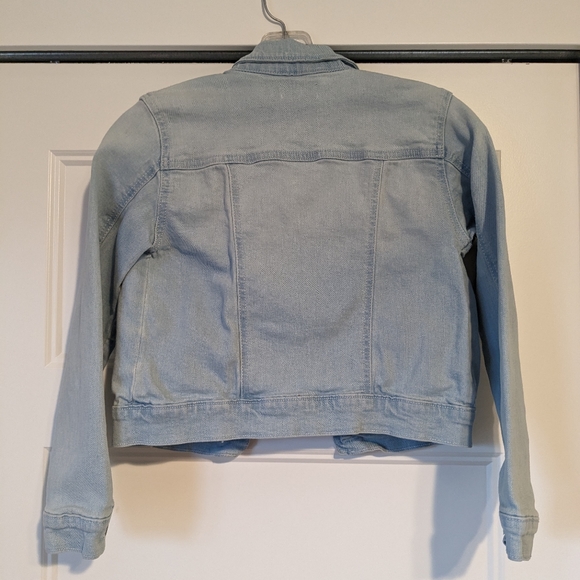 Like new Old Navy Jean jacket - Picture 3 of 3